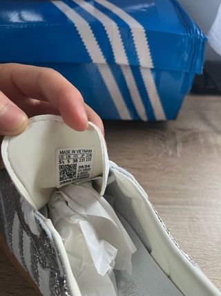 Zapatillas Adidas Samba Plata y Blanco