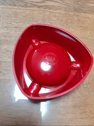 Cenicero Tuborg Beer Vintage Rojo