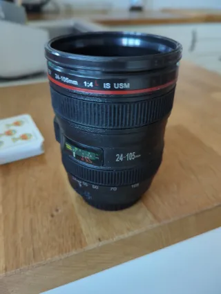 Vaso portalápices objetivo cámara