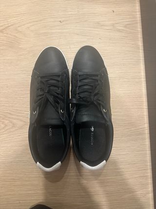 Deportivas Lacoste Negras