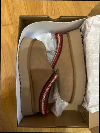 Stivali UGG Tazz II Marrone Taglia 37