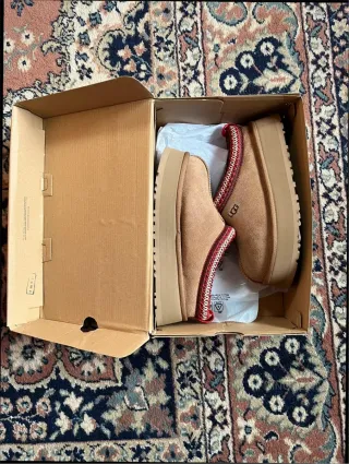 Stivali UGG Tazz II Marrone Taglia 37