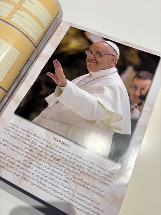 La sagrada. Biblia edición lujo.