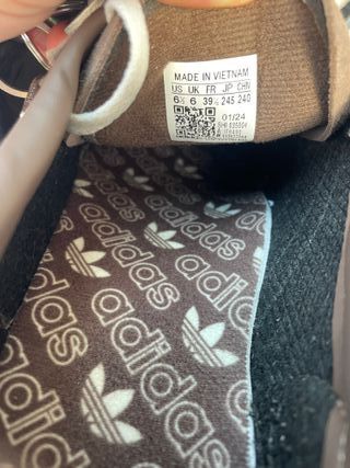 Adidas Spezial Marrones Blancas