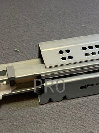 Juego de 2 guías Correderas Mod.45 de Acero Amig