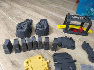 Juego de tren y vias de madera más complementos