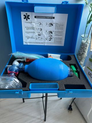 Maletín Reanimador con Bombona de Oxígeno.