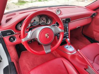 Porsche 911 carrera s 997.2