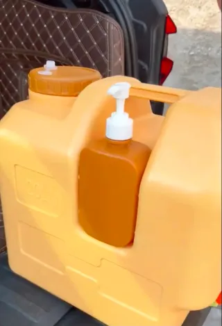 Contenedor agua 20L con grifo