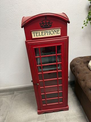 Mueble cabina teléfono aparador vitrina