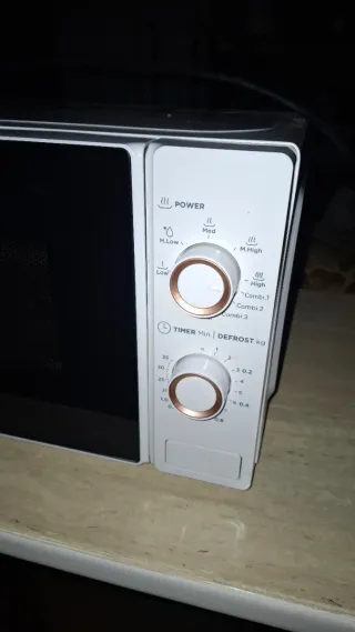 Microondas Midea Blanco