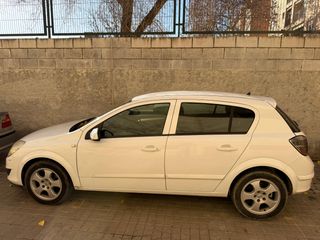 Opel Astra 2008