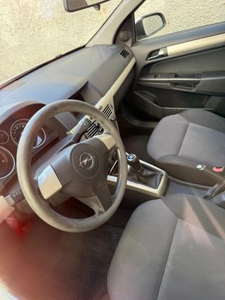 Opel Astra 2008