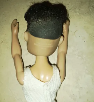 Muñeco Bratz estilo militar