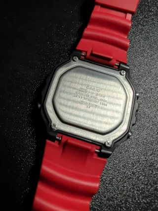 Casio W-218H-4BV Reloj Digital Correa Roja