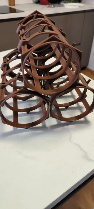 Botellero modular de plástico marrón