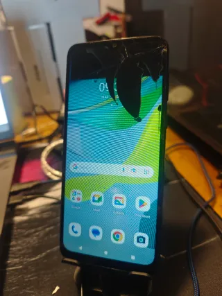 Motorola E13 display danneggiato