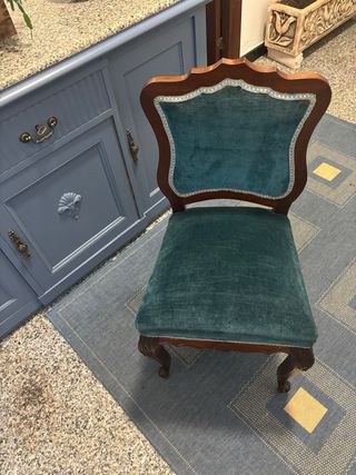 Silla de comedor antigua de terciopelo