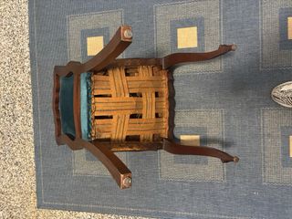 Silla de comedor antigua de terciopelo