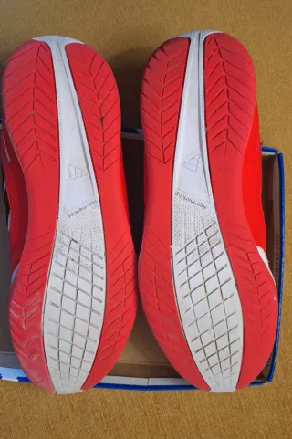 Zapatillas Adidas Sala niño rojas y blancas