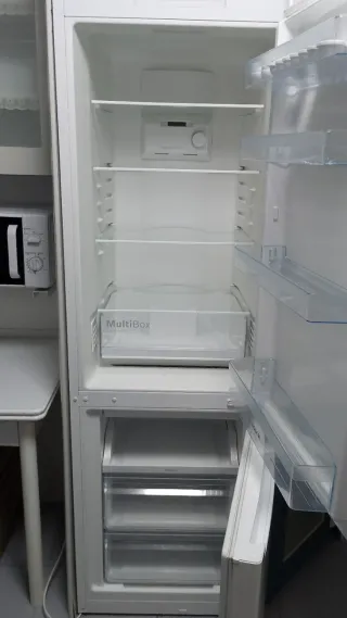 Cocina completa con electrodomésticos