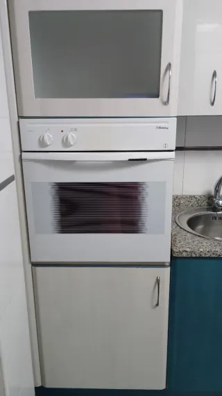 Cocina completa con electrodomésticos