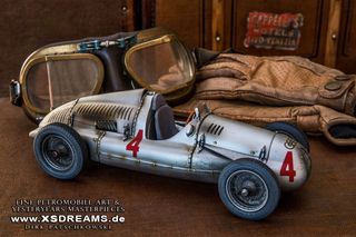CMC Auto Union Typ D 1:18 Dirty Hero