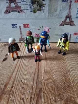 Figuras Playmobil Variadas.