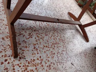 Mesa de terraza con 4 sillones