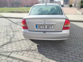 Opel Astra 2002