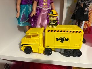 Camión Patrulla Canina con Figura