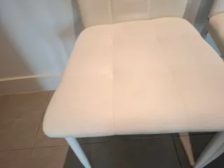 Juego de 4 sillas de salón blancas