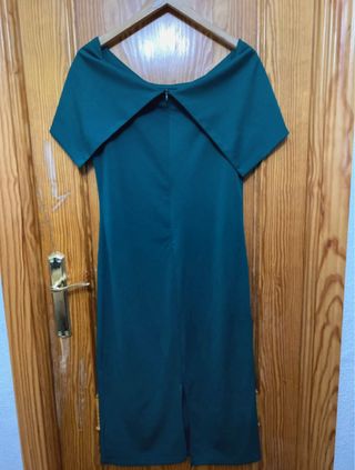 Vestido verde hombros descubiertos