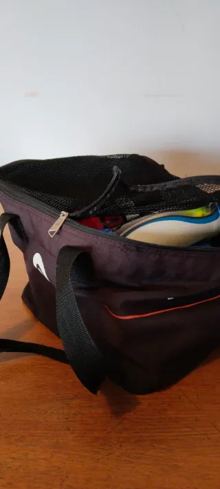 Bolsas y pelotas de pádel/tenis