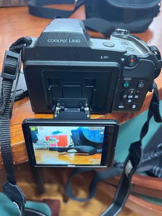 Cámara Nikon L840 Negra