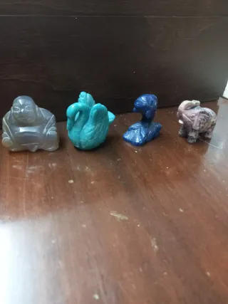 Statuette in pietra dura