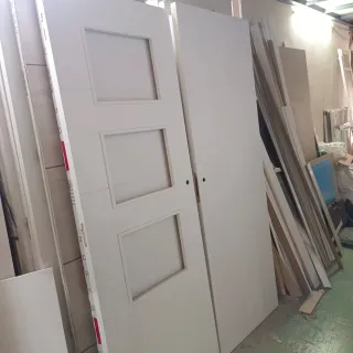 Puertas lacadas blancas varios modelos y medidas