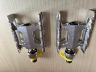 Pedales extraíbles Aceoffix