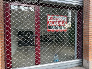 Local comercial en alquiler en Arturo Eyres - La Rubia en Valladolid