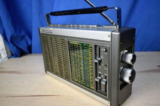 Radio Lavis 1190 AM/FM 7 bandas