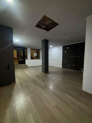 Local comercial en alquiler en Valdepeñas