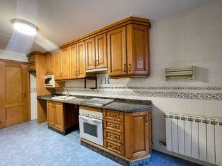 Casa adosada en alquiler en Buenavista-Valparaíso-La Legua en Toledo