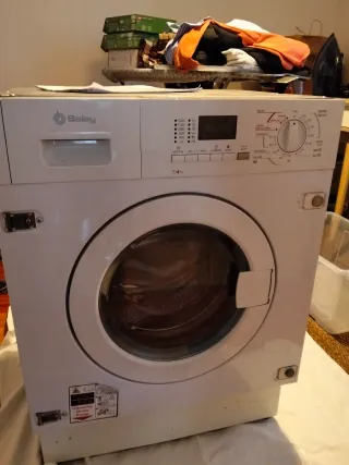 Lavadora-Secadora Balay 7/4 kg. Integrable