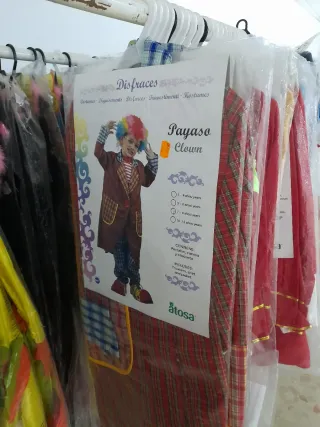 Lote de disfraces