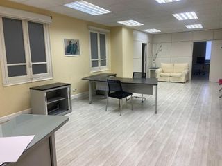 Oficina en alquiler en Areal – Zona Centro en Vigo
