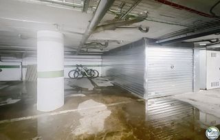 Garaje en venta en Empuriabrava en Castelló d´Empúries