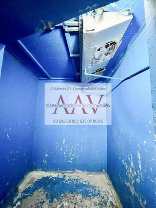 Local comercial en venta en Centre - Cordelles en Cerdanyola del Vallès