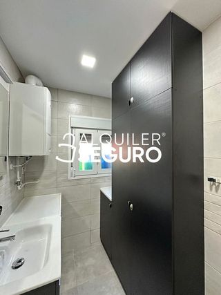 Piso en alquiler en Rejas en Madrid