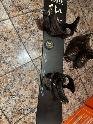 Tabla Snow Burton con Botas y otra tabla