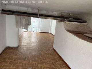 Local comercial en venta en Delicias en Valladolid